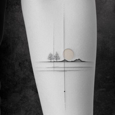 Fine Line paisaje tattoo